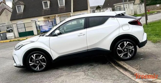 Toyota C HR 1.8 HYBRIDE 122 DESIGN 03/2023 15000HT E Blanc de 2023