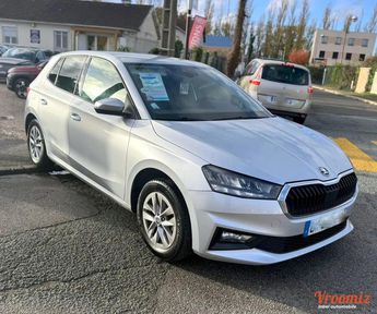 Voir d&eacute;tails -Skoda Fabia Ambition 1.0 TSI 95CV BVM5 8325HT ENTRET &agrave; Coigni�res (78)