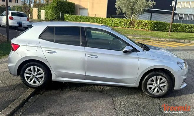 Skoda Fabia Ambition 1.0 TSI 95CV BVM5 8325HT ENTRET Gris de 2022