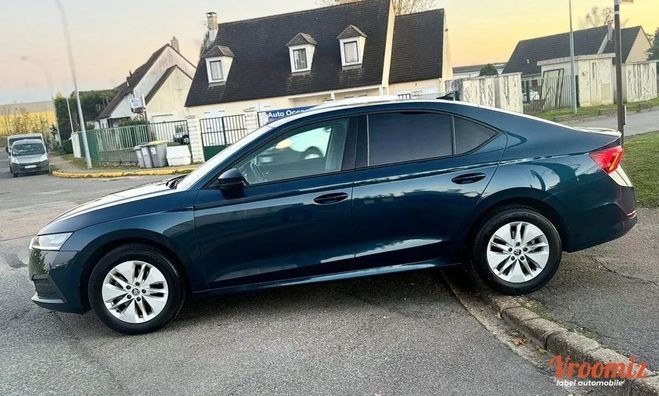 Skoda Octavia Business 1.0 TSI 110CV DSG7 08/2023 1582 Bleu de 2023