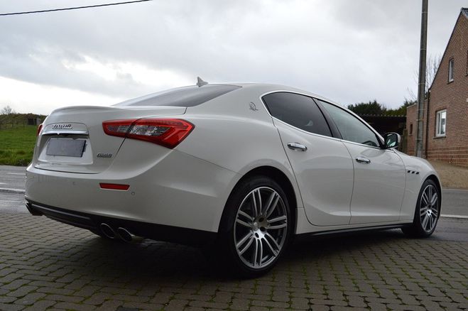 Maserati Ghibli 3.0 D V6 275 ch 65.000 km ! blanc metalis� de 2014