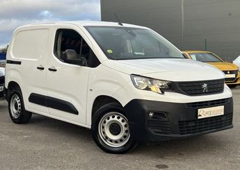  Voir d&eacute;tails -Peugeot Partner STANDARD 1000KG HDI 100 CH TVA RECUP 1ER &agrave; Lestrem (62)