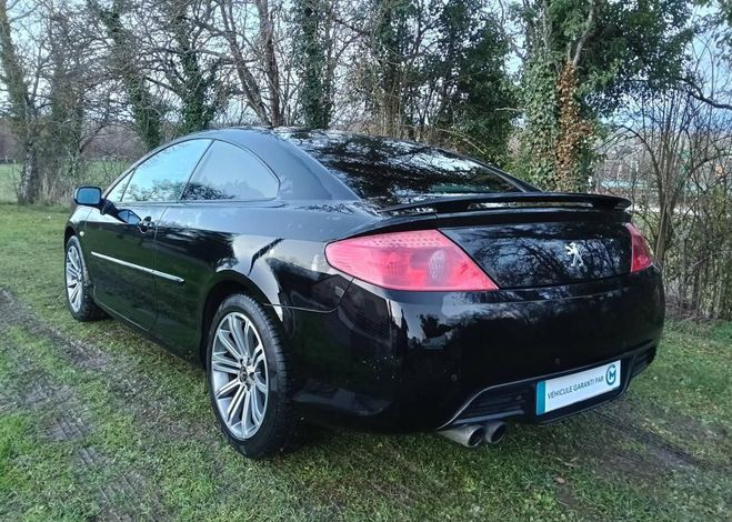 Peugeot 407 Coup� 2.0 HDi136 F�line Kit distribution Noir de 2009