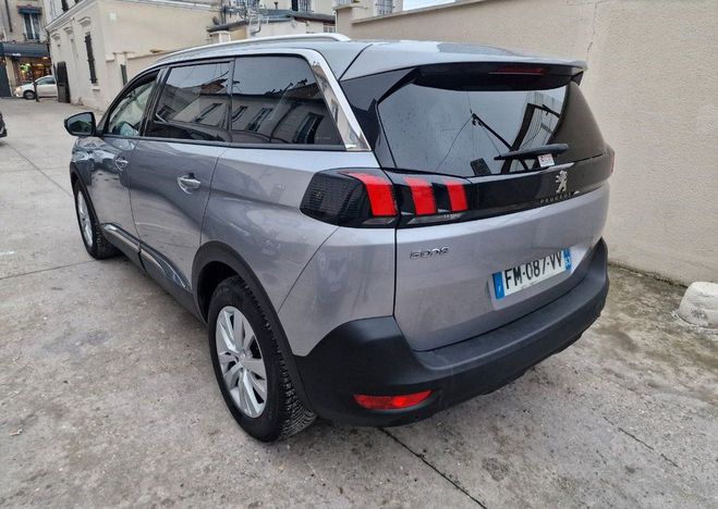 Peugeot 5008 essence 130ch 86000km garantie 12-mois Gris de 2020