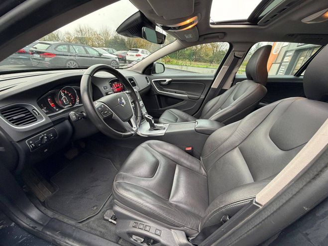 Volvo V60 T4 2.0Ti 190ch Xenium Geartronic GRIS F de 2018