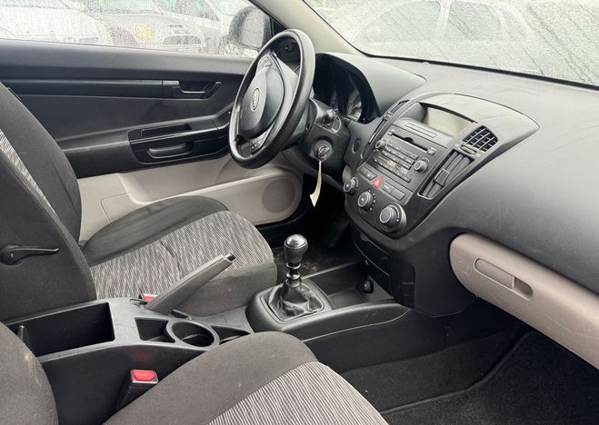 Kia ProCeed cee'd 1.4 cvvt 105ch active 3p Autre de 2009