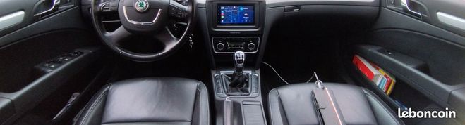 Skoda Superb 1.8 tfsi 160ch elegance 4x4 toit ouvrant Beige de 2010