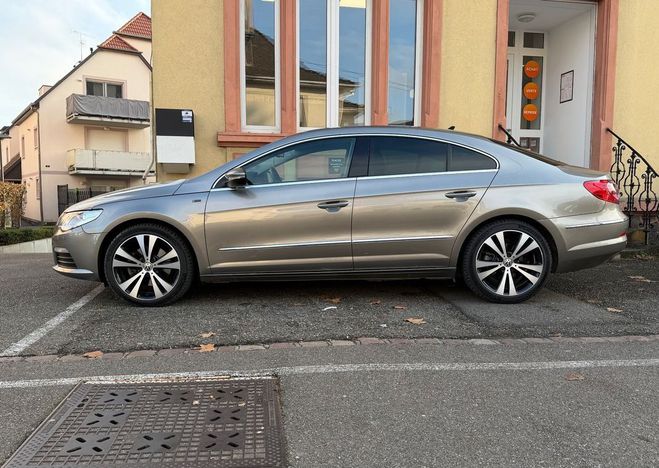 Volkswagen Passat CC 2.0 tdi 140 exclusive dsg bva camera de  Gris de 2010