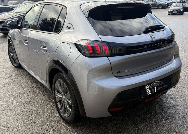 Peugeot 208 E-208 136CH ACTIVE Gris de 2021