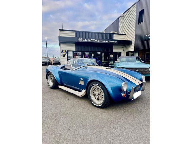 AC Cobra CONTEMPORARY CLASSIC 427 CI V8 7.0L Bleu de 1982