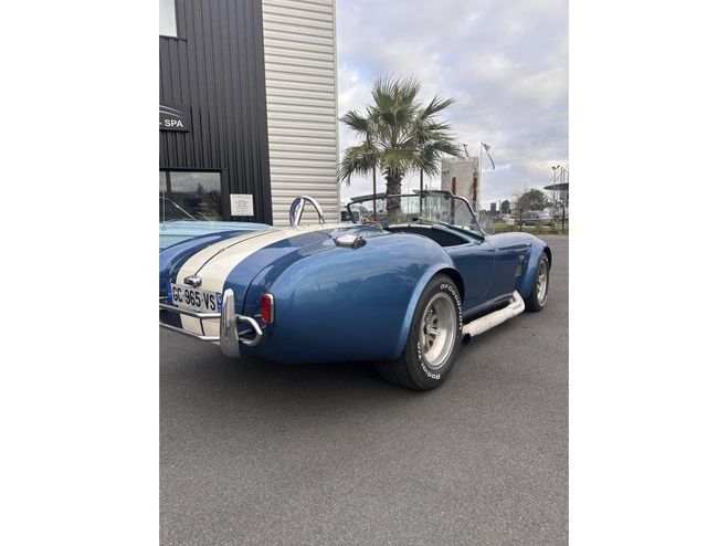 AC Cobra CONTEMPORARY CLASSIC 427 CI V8 7.0L Bleu de 1982