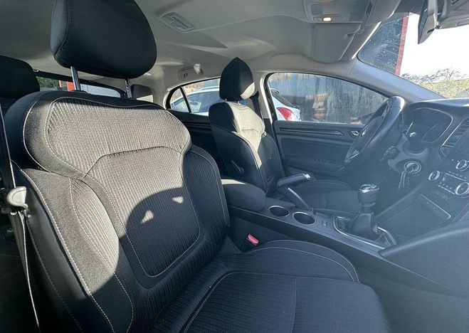 Renault Megane IV 1.2 TCE 100CH ENERGY ZEN Noir de 2016