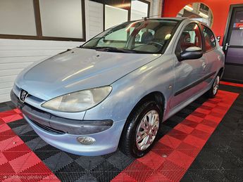  Voir d&eacute;tails -Peugeot 206 xr/xtpre &agrave; Blois (41)