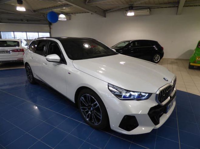 BMW Serie 5 TOURING G61 540d xDrive 303 ch BVA8 M Sp Blanc M�talis� de 2024