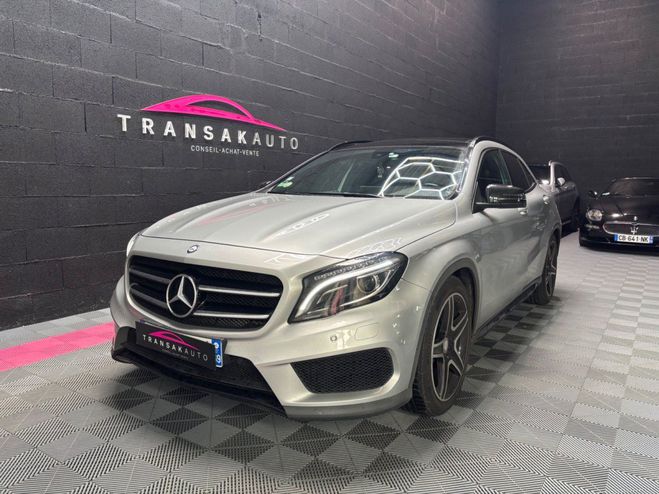 Mercedes Classe GLA CLASSE 200 d Fascination Pack AMG 7-G DC Gris de 2016