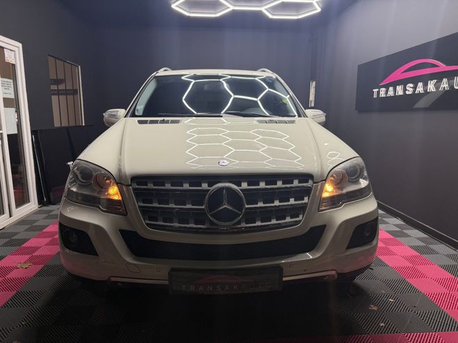 Mercedes Classe ML M 300 CDI A / SUIVI ENTRETIEN Blanc de 2010