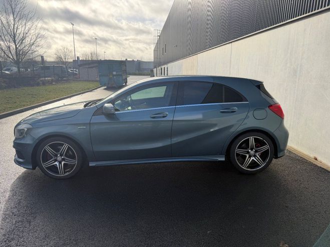 Mercedes Classe A 250 BlueEFFICIENCY 211ch Sport - Cam�ra  Bleu de 2013