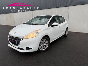  Voir d&eacute;tails -Peugeot 208 BUSINESS 1.6 e-HDi 92ch FAP BVM5 BLUE LI &agrave; Saint-Dizier (52)