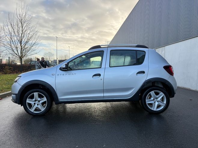 Dacia Sandero 0.9 TCe 90 CV Stepway - Kit �thanol /R�g Gris de 2015