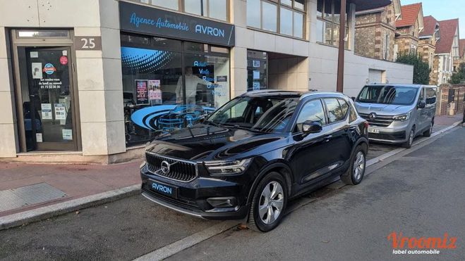 Volvo XC40 2.0 D3 150 MOMENTUM 2WD GEARTRONIC BVA Noir de 2019