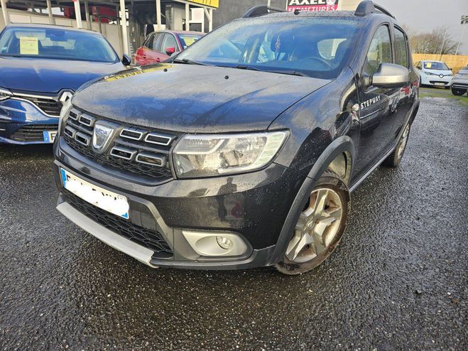Dacia Sandero II (B52) 0.9 TCe 90ch Stepway NOIR de 2017