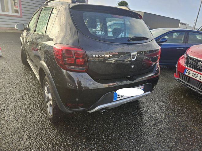 Dacia Sandero II (B52) 0.9 TCe 90ch Stepway NOIR de 2017