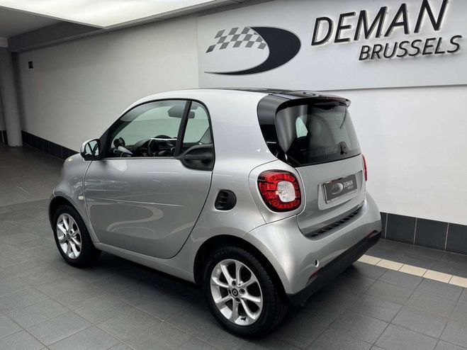 Smart Fortwo Coup� 1.0i Prime Auto Toit Panoramique - Argent M�tallis� de 