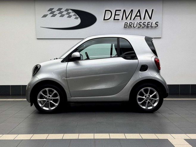 Smart Fortwo Coup� 1.0i Prime Auto Toit Panoramique - Argent M�tallis� de 