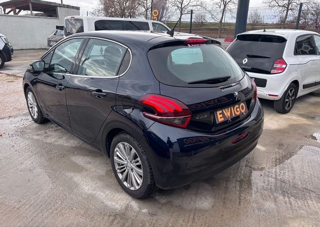 Peugeot 208 generation-i 1.2 puretech 110 allure eat Bleu de 2015