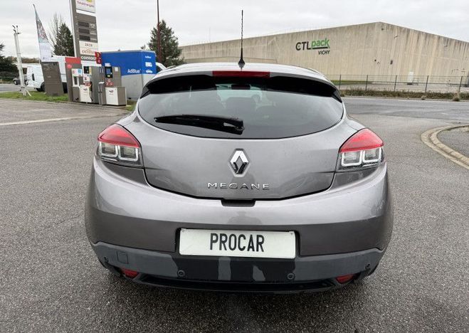 Renault Megane III COUPE 1.5 DCI 105CH DYNAMIQUE ECO�  de 2010