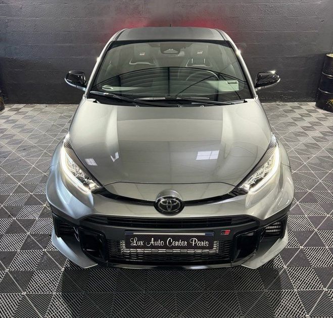 Toyota Yaris GR Track Gris de 2024