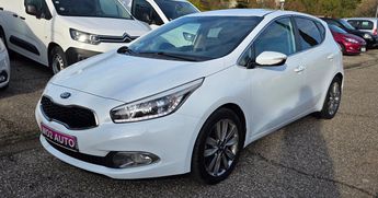  Voir d&eacute;tails -Kia Ceed d 1.6 CRDI 128CH REVELATION 2016 159.000 &agrave; Martigues (13)
