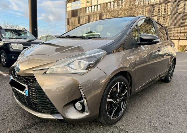 Toyota Yaris hybride 100h collection 1ere main Autre de 2017
