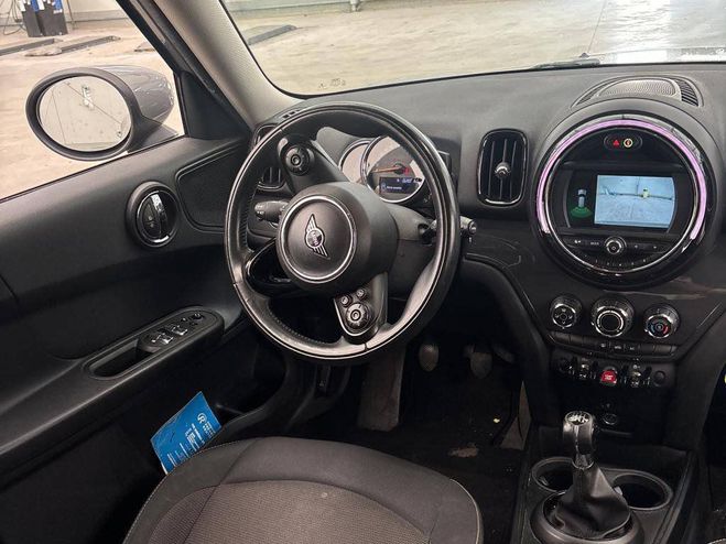 Mini Countryman One 102ch Business Design 127g GRIS C de 2019