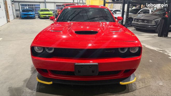 Cliquer pour voir la photo suivante Dodge Challenger hellcat Rouge de 2016