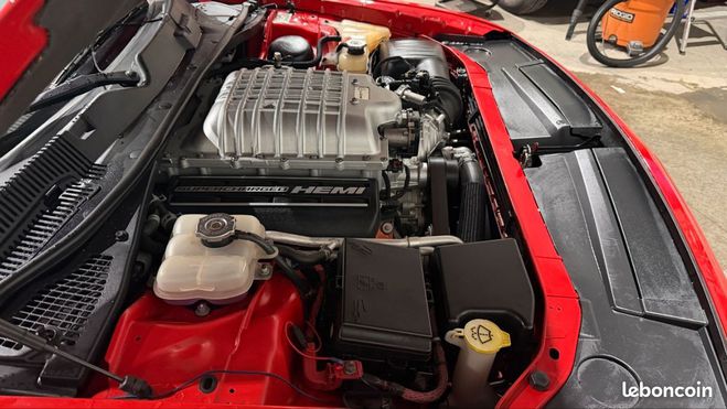 Dodge Challenger hellcat Rouge de 2016