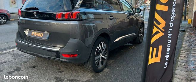 Peugeot 5008 generation-ii 1.2 puretech 130 allure pa Gris de 2022