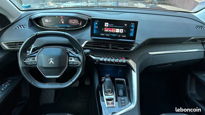 Peugeot 5008 generation-ii 1.2 puretech 130 allure pa Gris de 2022