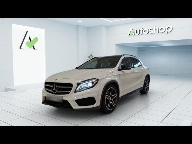 Mercedes Classe GLA 220 CDI Fascination 7G-DCT Calcite White - Uni Paint de 2014
