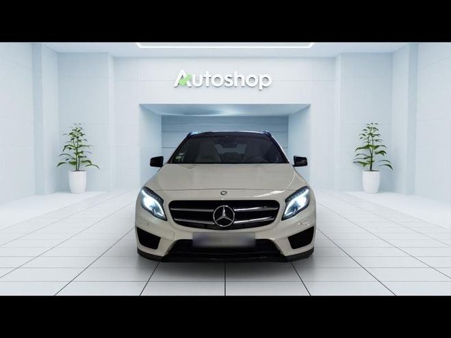 Mercedes Classe GLA 220 CDI Fascination 7G-DCT Calcite White - Uni Paint de 2014