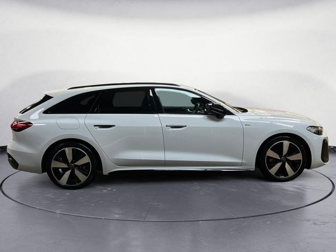 Audi A5 Avant 2.0 TDI - 204 - S-tronic BREAK S l Blanc Glacier de 2025