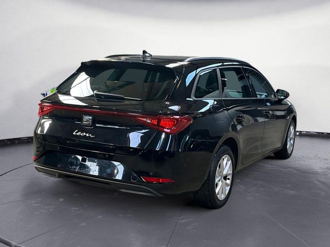 Seat Leon Sportstourer 1.5 TSI - 130 BVM6 Style Bu Noir Minuit de 2021