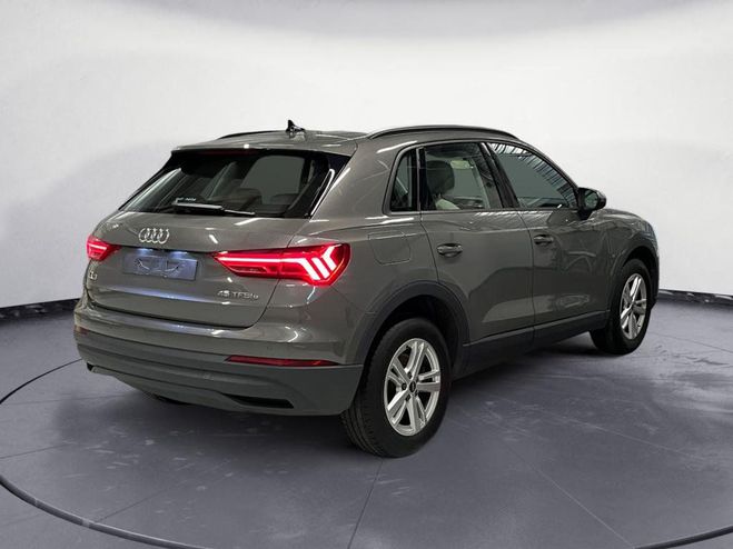 Audi Q3 1.4 45 TFSI e - 245 - S-Tronic 6 Design Gris Chronos de 2021