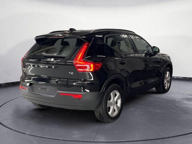 Volvo XC40 T2 129cv Momentum Noir Solid Stone de 2021