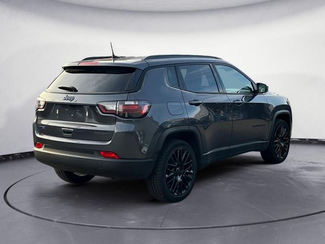 Jeep Compass 1.3 Turbo T4 - 190 - BVA 4xe eAWD Night  gris de 2023