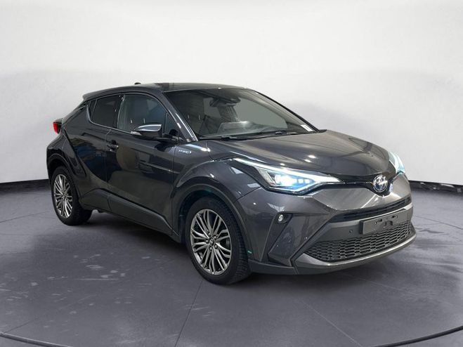 Cliquer pour voir la photo suivante Toyota C HR Hybride 122h - e-CVT Distinctive Gris Atlas de 2020