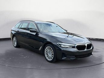  Voir d&eacute;tails -BMW Serie 5 TOURING 530e G31 LCI Lounge PHASE 2 &agrave; S�r�zin-du-Rh�ne (69)