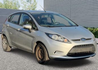  Voir d&eacute;tails -Ford Fiesta Titanium 1.6L TDCI &agrave; Loison-sous-Lens (62)