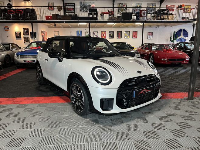 Mini Cabrio III Cabriolet COOPER S 204 JCW Blanc M�tallis� de 2025