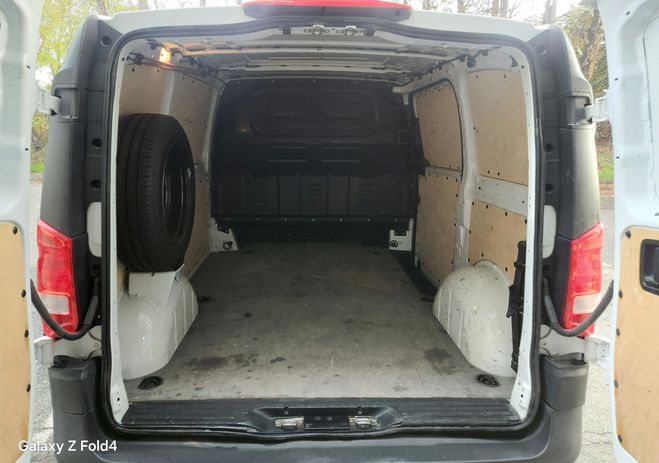 Mercedes Vito vito long 114 cdi 136ch Blanc de 2023